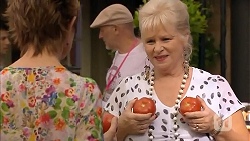 Susan Kennedy, Sheila Canning in Neighbours Episode 6844