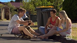 Daniel Robinson, Josh Willis, Amber Turner in Neighbours Episode 6887