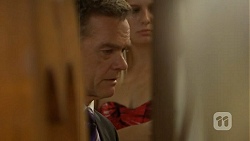 Paul Robinson in Neighbours Episode 6926