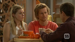 Amber Turner, Daniel Robinson, Paul Robinson in Neighbours Episode 6949