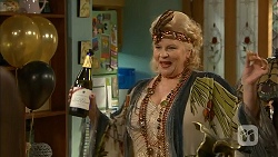Sheila Canning in Neighbours Episode 6976