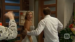 Georgia Brooks, Kyle Canning in Neighbours Episode 6986