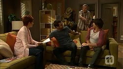 Susan Kennedy, Nate Kinski, Karl Kennedy, Chris Pappas in Neighbours Episode 7025