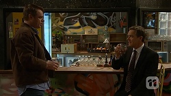 Gary Canning, Paul Robinson in Neighbours Episode 7032