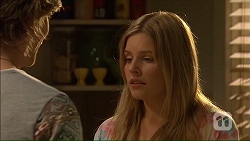 Daniel Robinson, Amber Turner in Neighbours Episode 7105