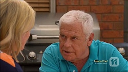 Lauren Turner, Lou Carpenter in Neighbours Episode 7115