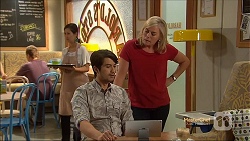 Robin Dawal, Lauren Turner in Neighbours Episode 7142