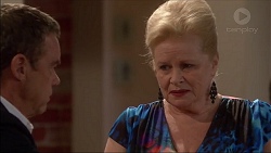 Paul Robinson, Sheila Canning in Neighbours Episode 7174