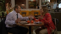 Toadie Rebecchi, Sonya Rebecchi in Neighbours Episode 7177