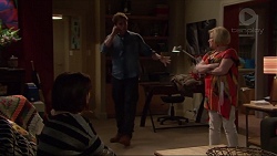 Naomi Canning, Kyle Canning, Sheila Canning in Neighbours Episode 7200