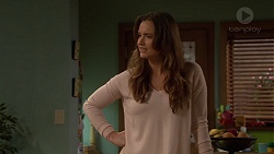 Amy Williams in Neighbours Episode 7203