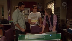 Nate Kinski, Aaron Brennan, Daniel Robinson in Neighbours Episode 7243