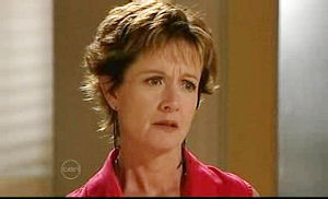 susan kennedy neighbours episode 2005