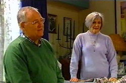 Harold Bishop, Madge Bishop in Neighbours Episode 3741