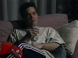 Paul Robinson in Neighbours Episode 1322