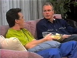 Paul Robinson, Jim Robinson in Neighbours Episode 