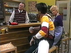 Harold Bishop, Joe Mangel, Madge Bishop in Neighbours Episode 1325