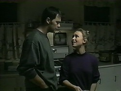 Matt Robinson, Gemma Ramsay in Neighbours Episode 