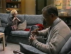 Madge Bishop, Harold Bishop in Neighbours Episode 