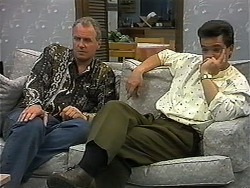 Jim Robinson, Paul Robinson in Neighbours Episode 