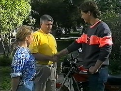 Gemma Ramsay, Tom Ramsay, Ryan McLachlan in Neighbours Episode 1349