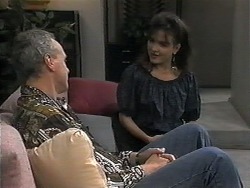 Jim Robinson, Christina Alessi in Neighbours Episode 1350