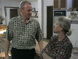 Jim Robinson, Helen Daniels in Neighbours Episode 1350