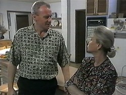 Jim Robinson, Helen Daniels in Neighbours Episode 