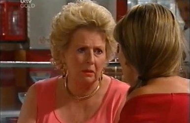 Valda Lawson, Steph Scully in Neighbours Episode 4519