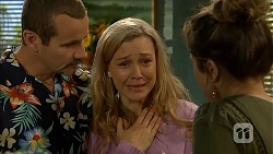 Toadie Rebecchi, Georgia Brooks, Sonya Rebecchi in Neighbours Episode 