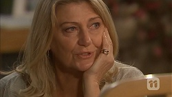 Kathy Carpenter in Neighbours Episode 