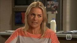 Lauren Turner in Neighbours Episode 