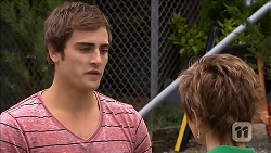 Kyle Canning, Susan Kennedy in Neighbours Episode 6839