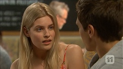 Amber Turner, Josh Willis in Neighbours Episode 