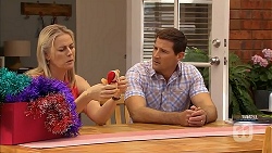 Lauren Turner, Matt Turner in Neighbours Episode 