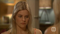 Amber Turner in Neighbours Episode 