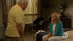 Lou Carpenter, Lauren Turner in Neighbours Episode 6842