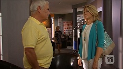 Lou Carpenter, Kathy Carpenter in Neighbours Episode 6843