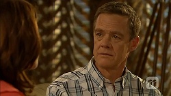 Rebecca Napier, Paul Robinson in Neighbours Episode 6844