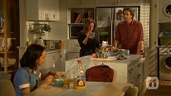 Imogen Willis, Terese Willis, Brad Willis in Neighbours Episode 