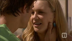Kyle Canning, Georgia Brooks in Neighbours Episode 6850