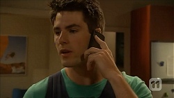 Chris Pappas in Neighbours Episode 6853