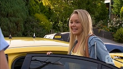 Lisa Tucker in Neighbours Episode 6854