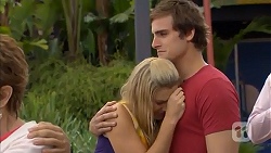 Georgia Brooks, Kyle Canning in Neighbours Episode 