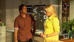 Brad Willis, Lauren Turner in Neighbours Episode 6858