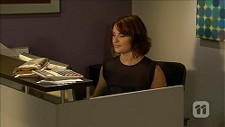 Naomi Canning in Neighbours Episode 