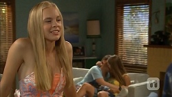 Josie Mackay, Callum Rebecchi, Josie Lamb in Neighbours Episode 