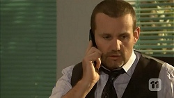 Toadie Rebecchi in Neighbours Episode 