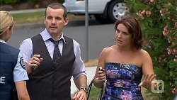 Toadie Rebecchi, Naomi Canning in Neighbours Episode 