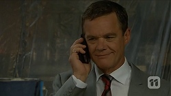 Paul Robinson in Neighbours Episode 